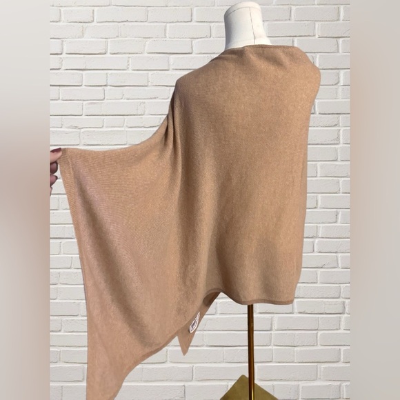 Peter Millar 100% Cashmere Poncho Wrap Texas A&M Logo Camel Tan NWT Luxury Soft - Picture 9 of 9